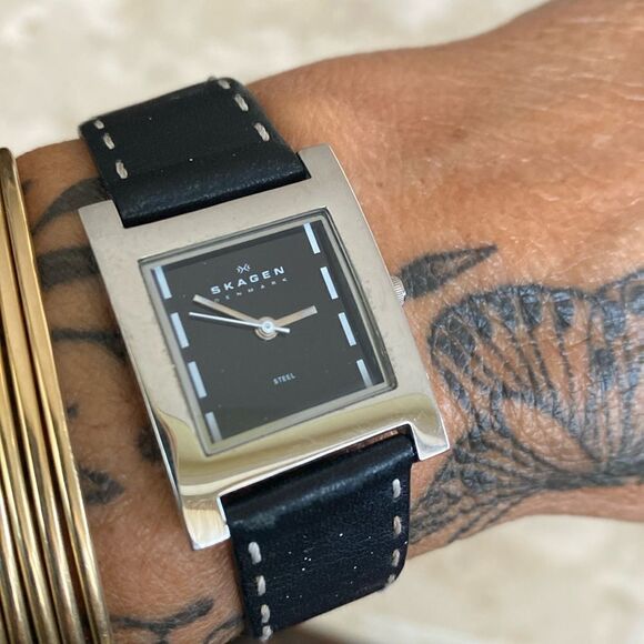 Skagen Denmark Stainless Steel Black Leather Strap Tank Style Wristwatch - Picture 1 of 8